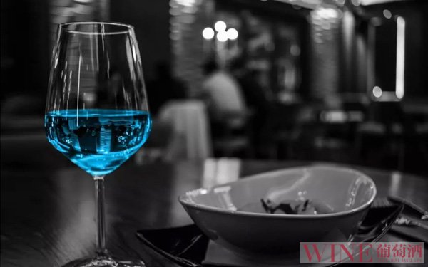 网红法国蓝色葡萄酒或涉嫌商业欺诈？